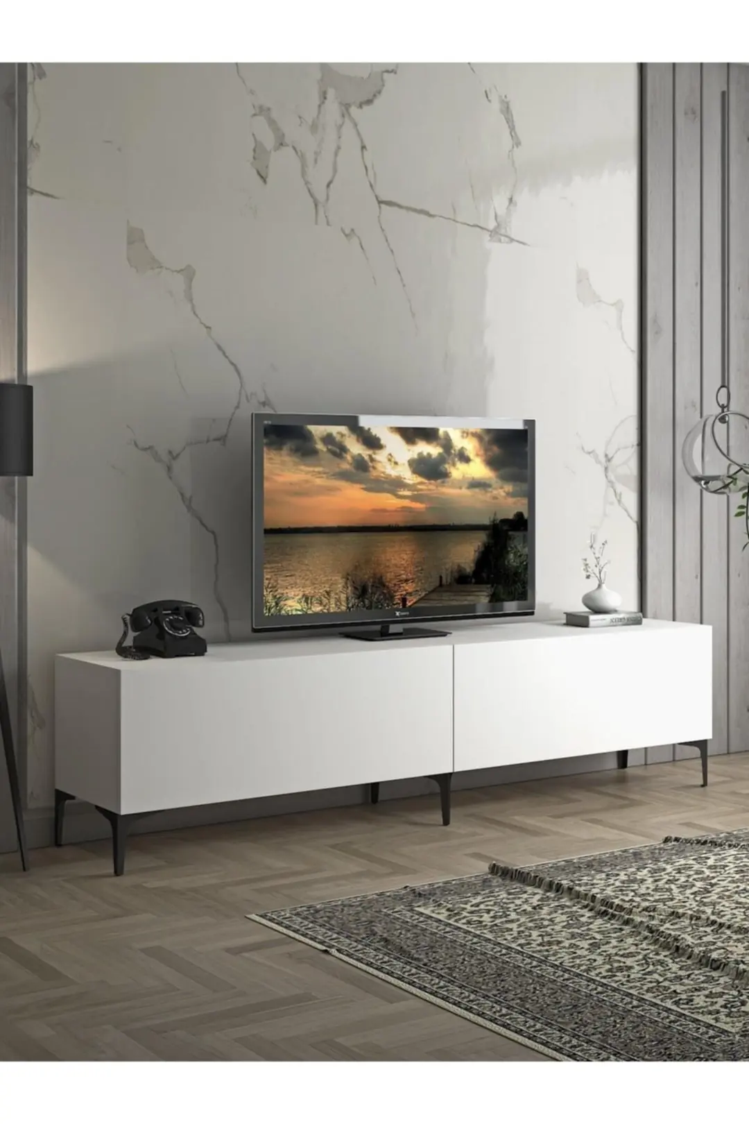 Vega Premium 200 Cm Geniş Dolaplı Metal Ayaklı Tv Ünitesi - Beyaz / Siyah